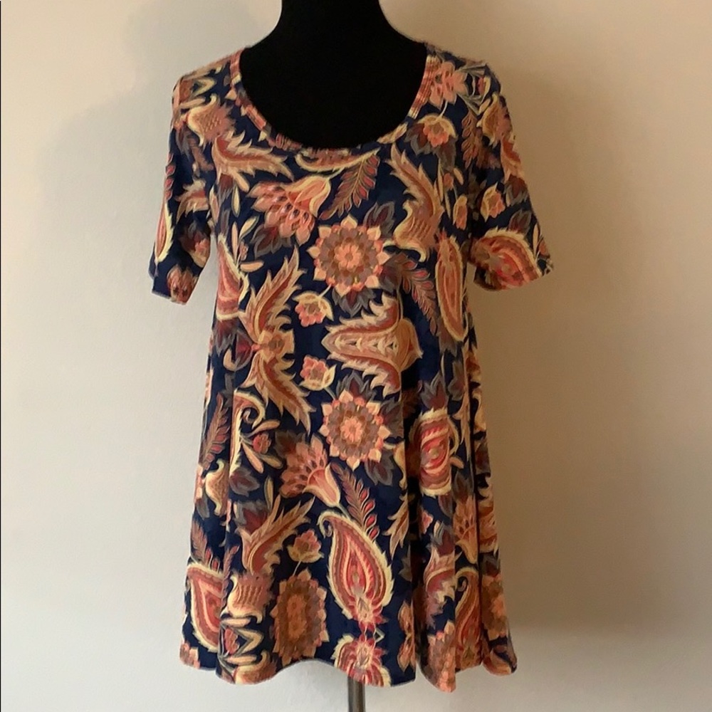 Lularoe perfect t